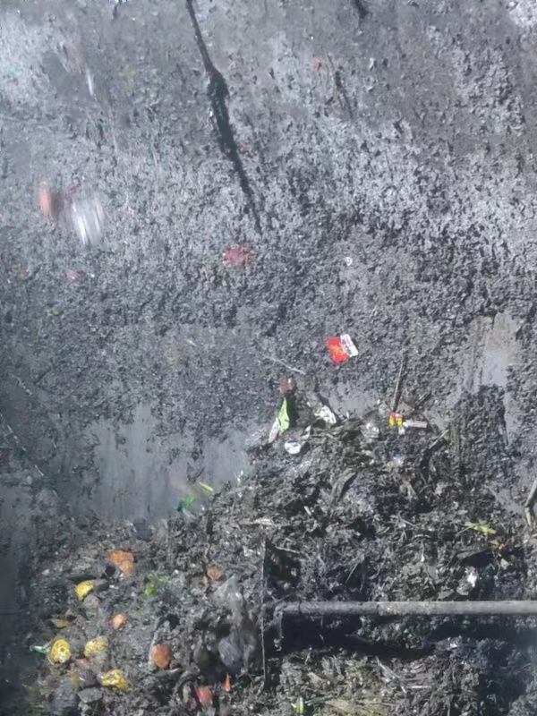 青铜峡污水池清理